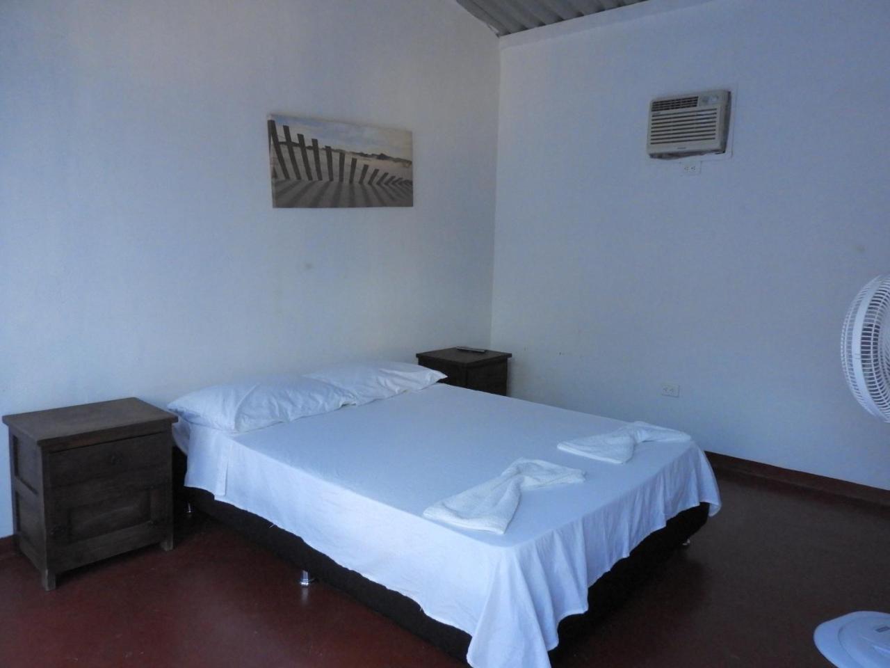 Hostal El Ruby Villavieja Zewnętrze zdjęcie